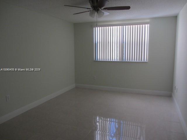 LAS VISTAS AT DORAL CONDO - Residential