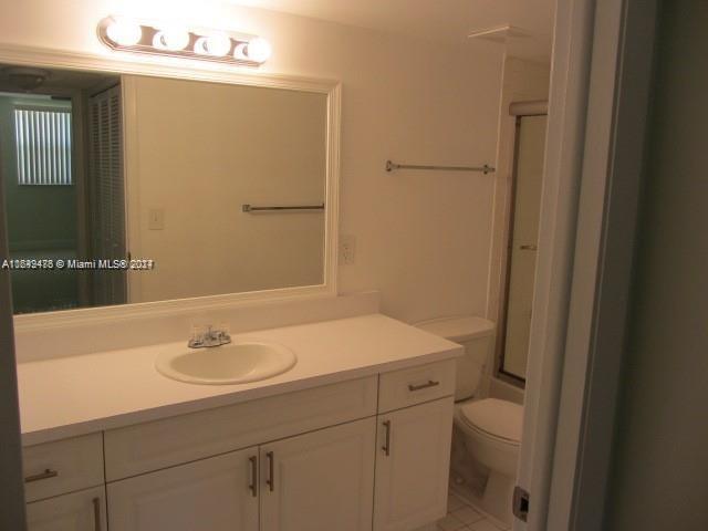LAS VISTAS AT DORAL CONDO - Residential