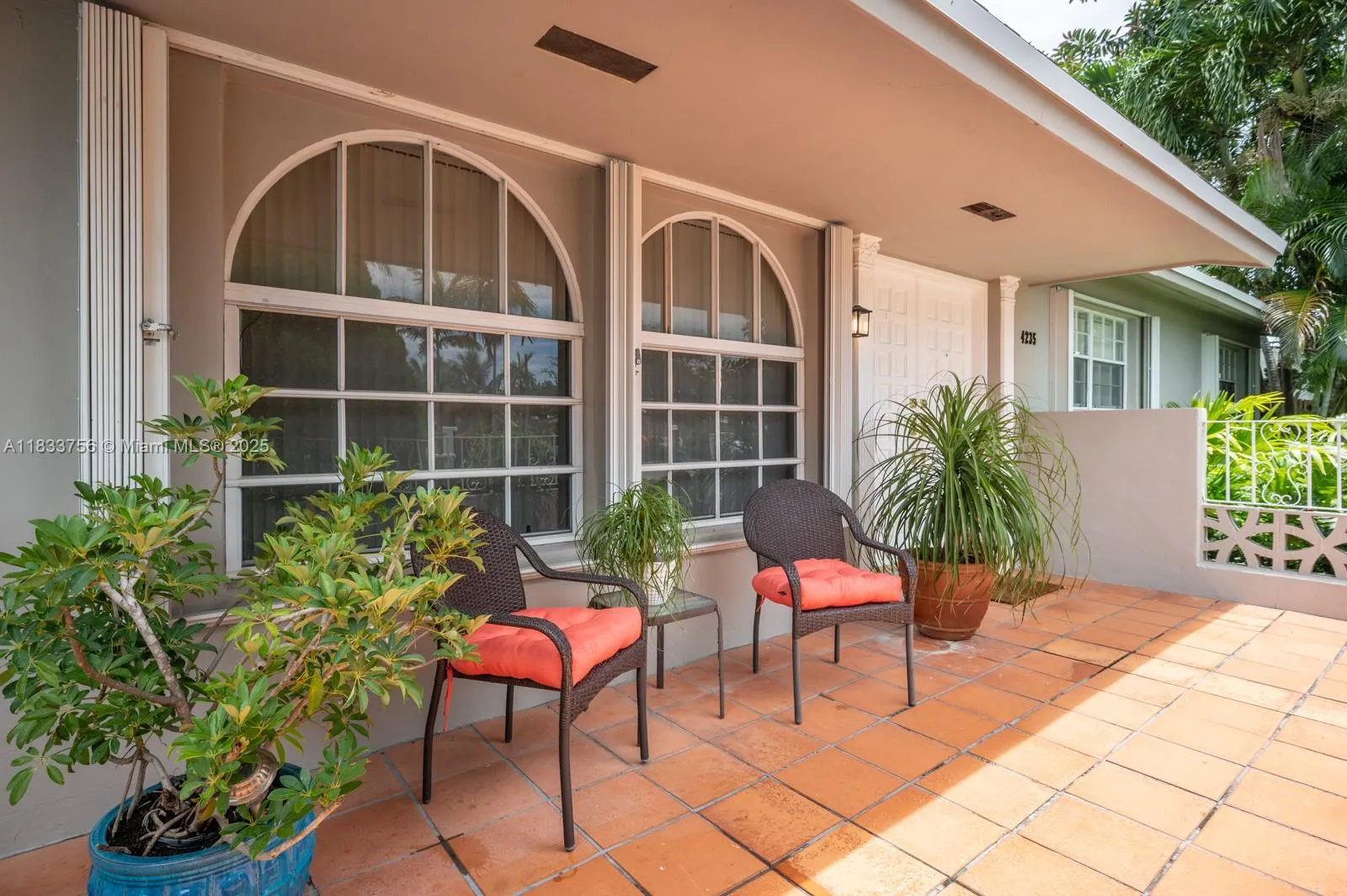 Miami, Florida 33165, United States, 4 Bedrooms Bedrooms, ,3 BathroomsBathrooms,Residential,Active,165716