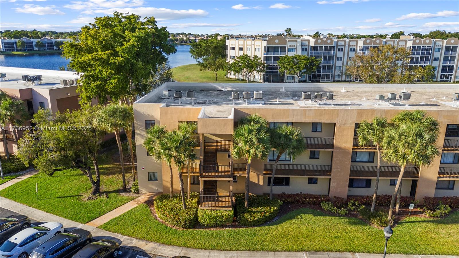 7322 Ashmont Cir 101, Tamarac, Broward County, Florida - 2 Bedrooms  
2 Bathrooms - 