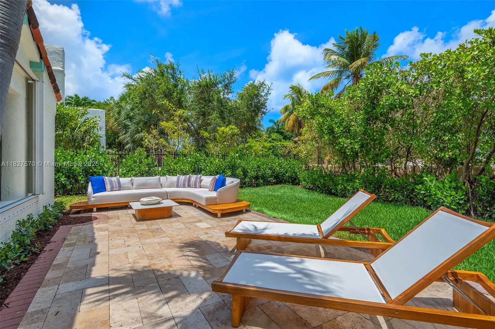 Miami Beach, Florida 33140, United States, 6 Bedrooms Bedrooms, ,7 BathroomsBathrooms,Residential,Active,158079