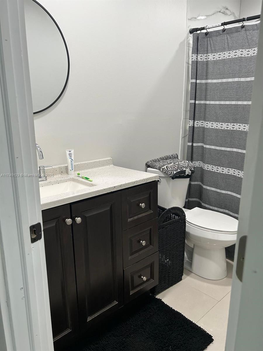WEITZER SHAUNA MEADOWS SE - Residential