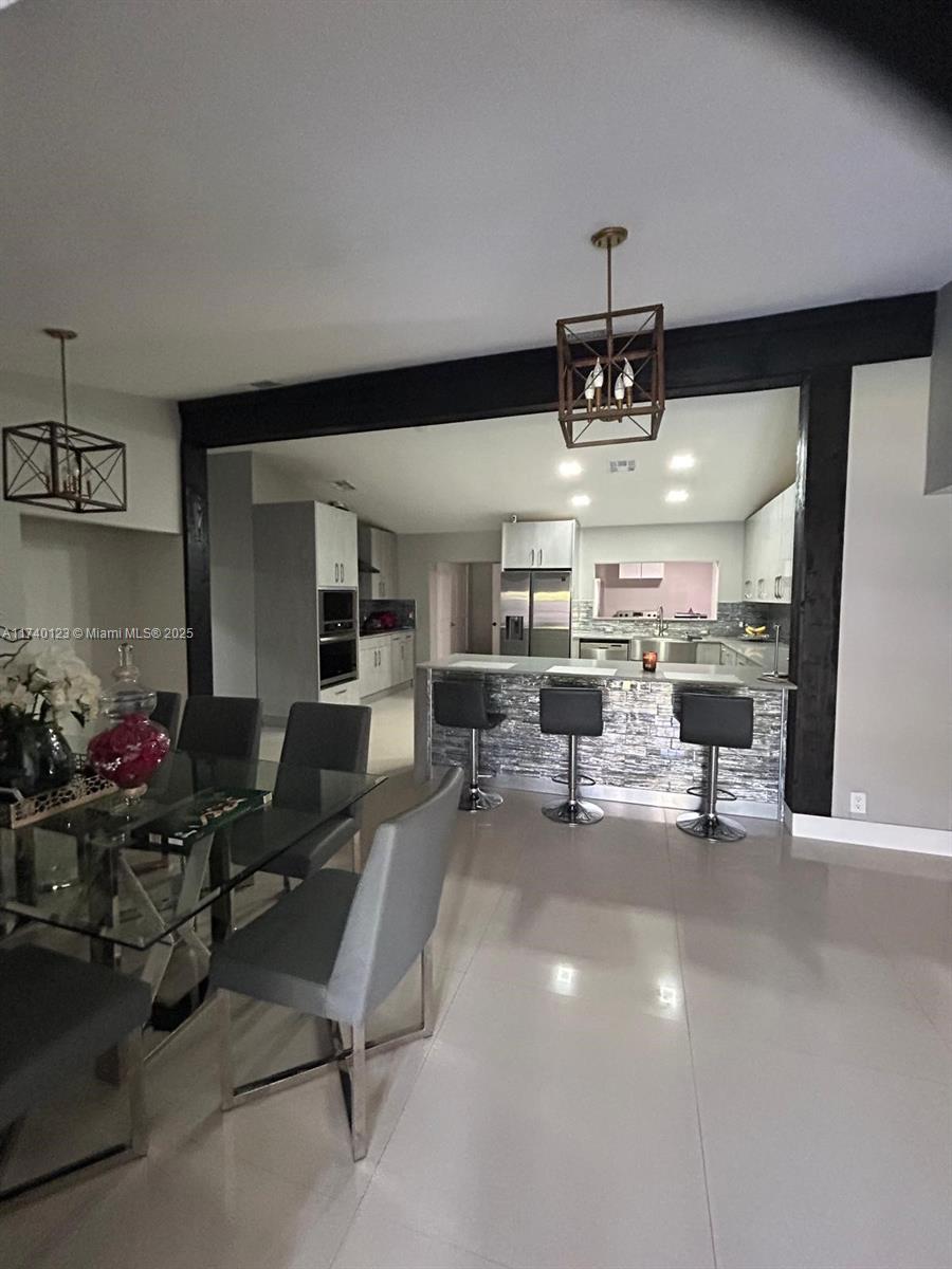WEITZER SHAUNA MEADOWS SE - Residential