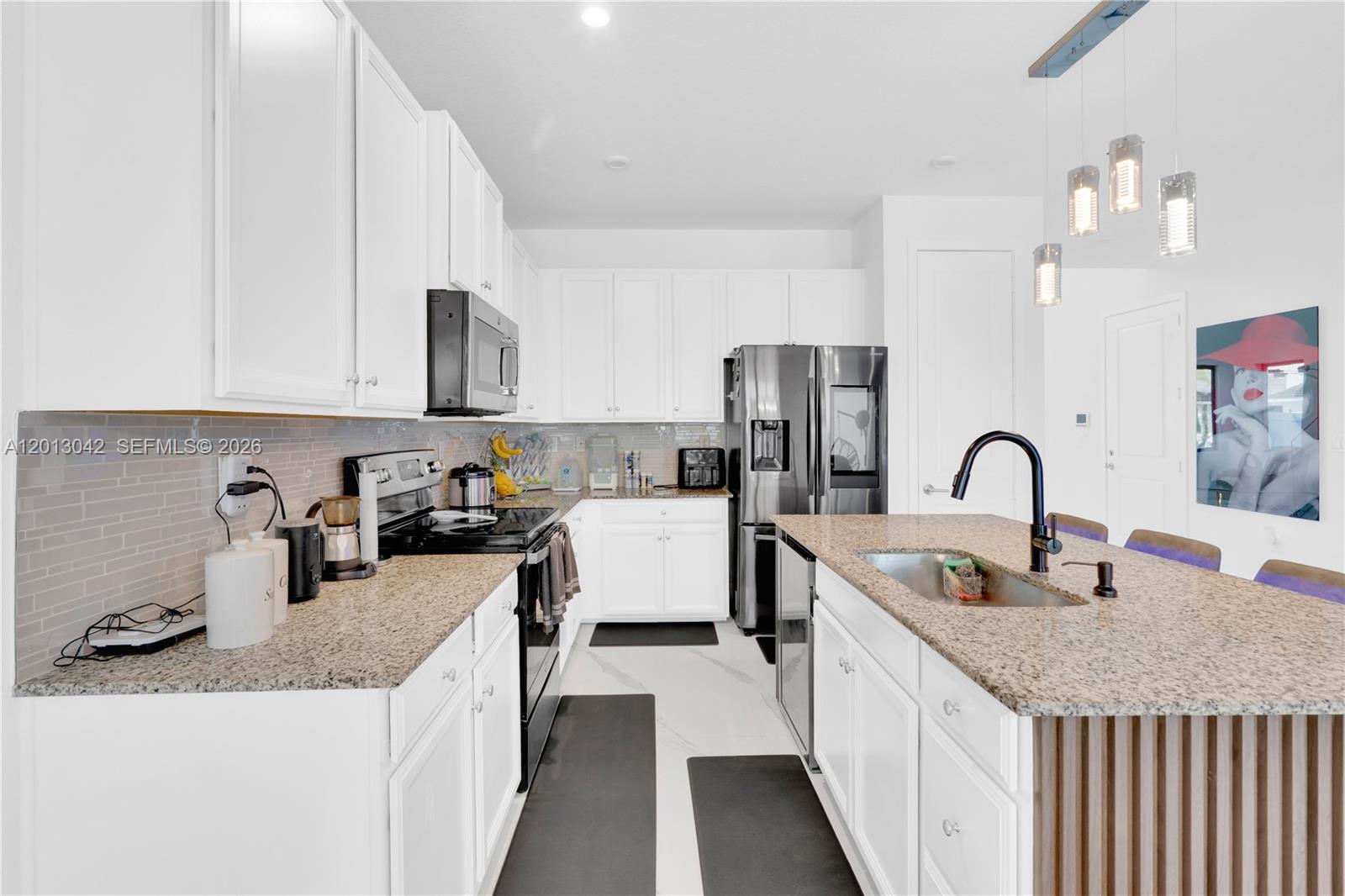 MC RESIDENTIAL - Residential