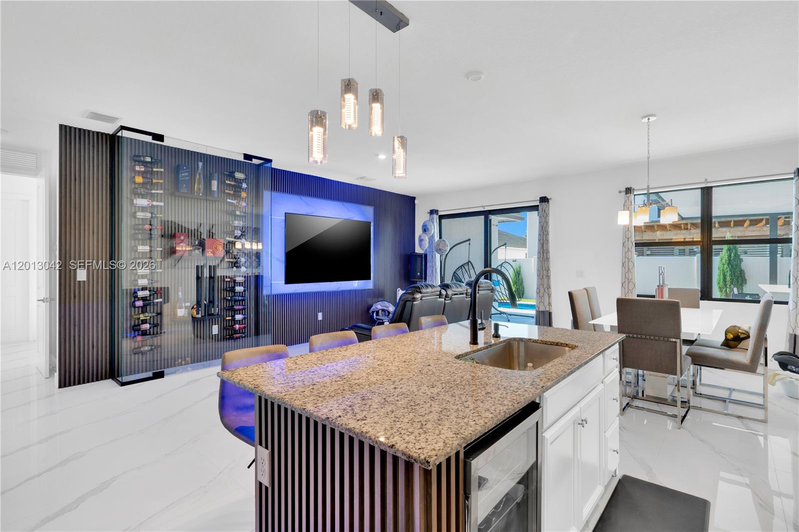 MC RESIDENTIAL - Residential