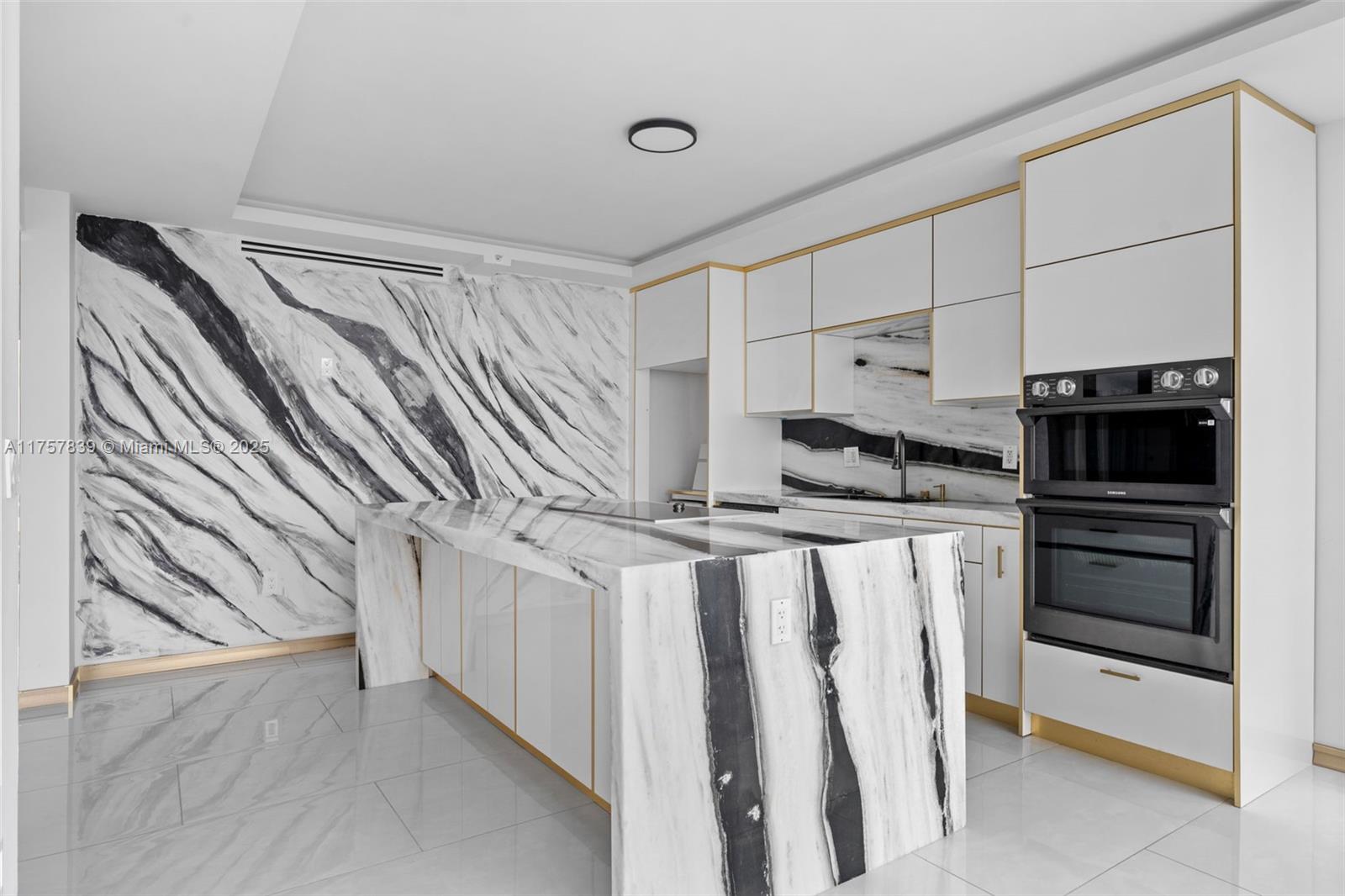 3370 Hidden Bay Dr 3311
