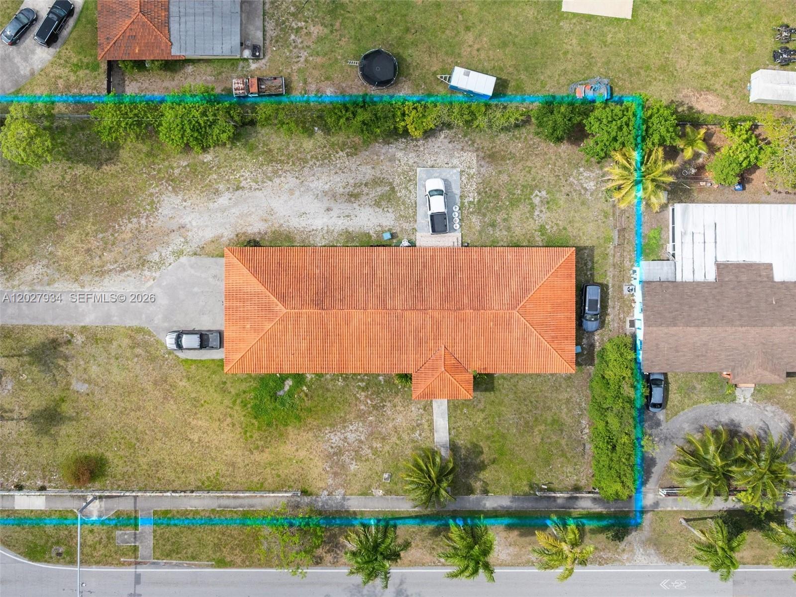 1895 NW 175th St