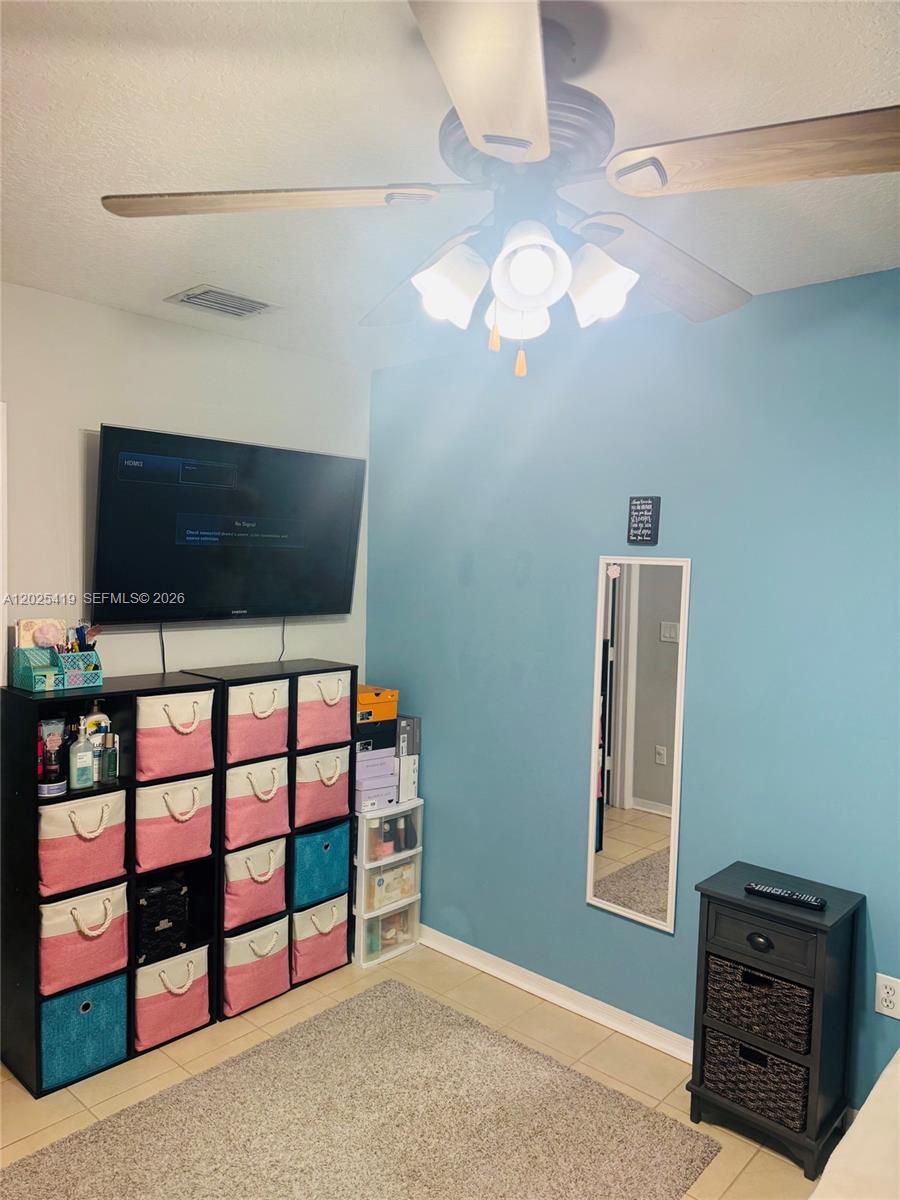 MELROSE POINT CONDO - Residential