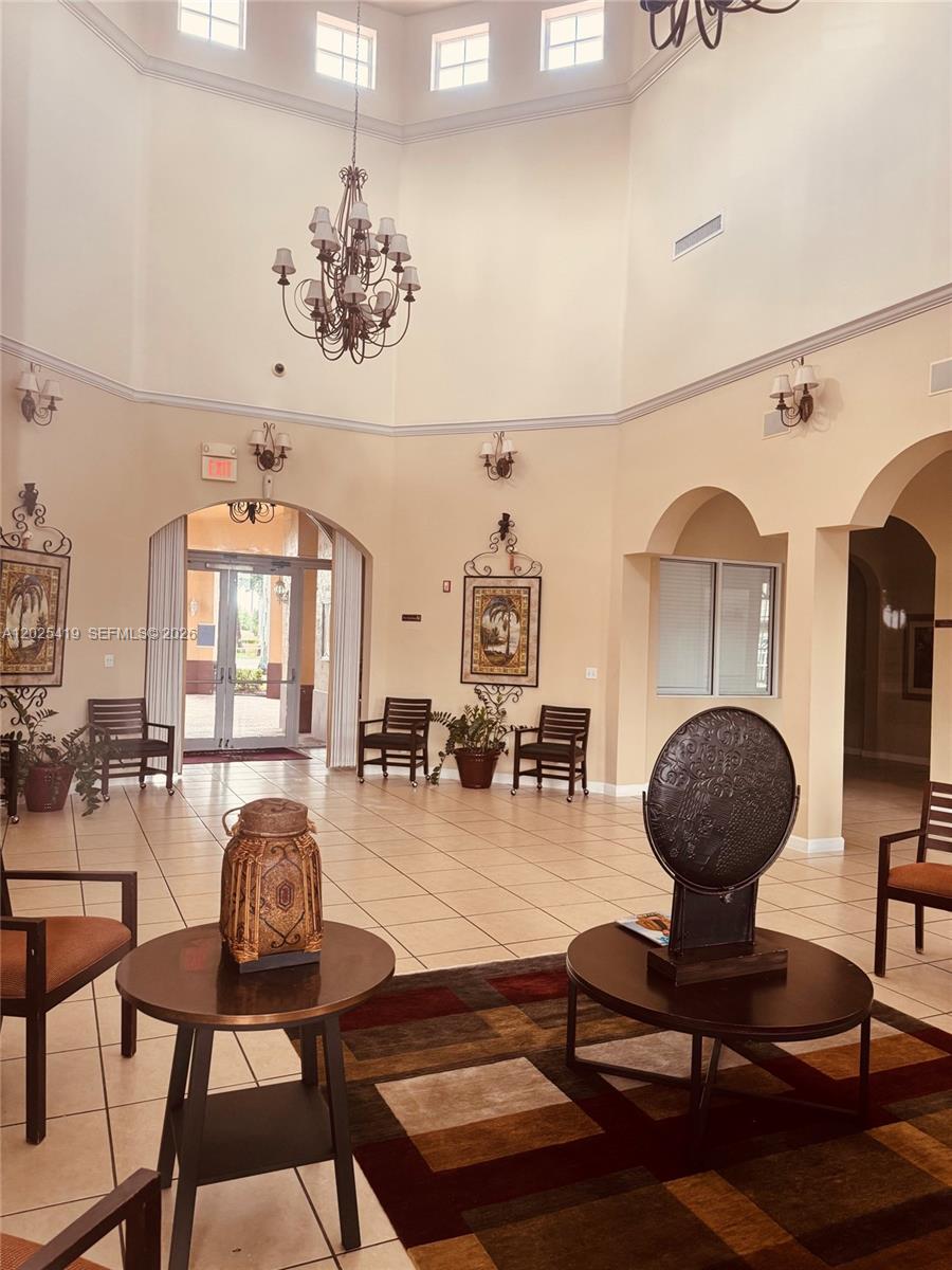 MELROSE POINT CONDO - Residential