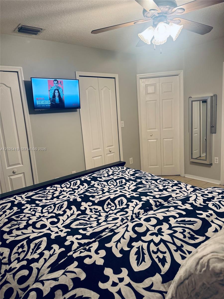 MELROSE POINT CONDO - Residential