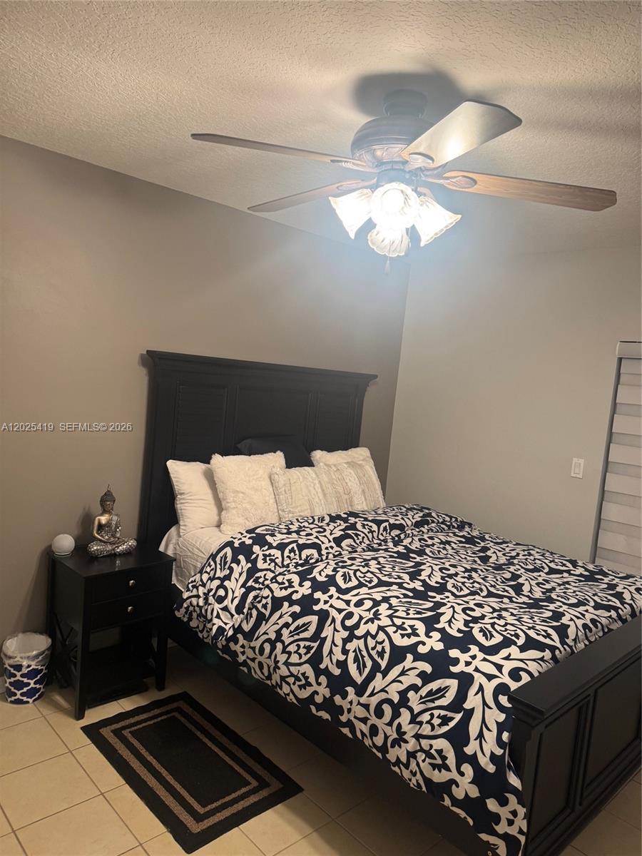 MELROSE POINT CONDO - Residential