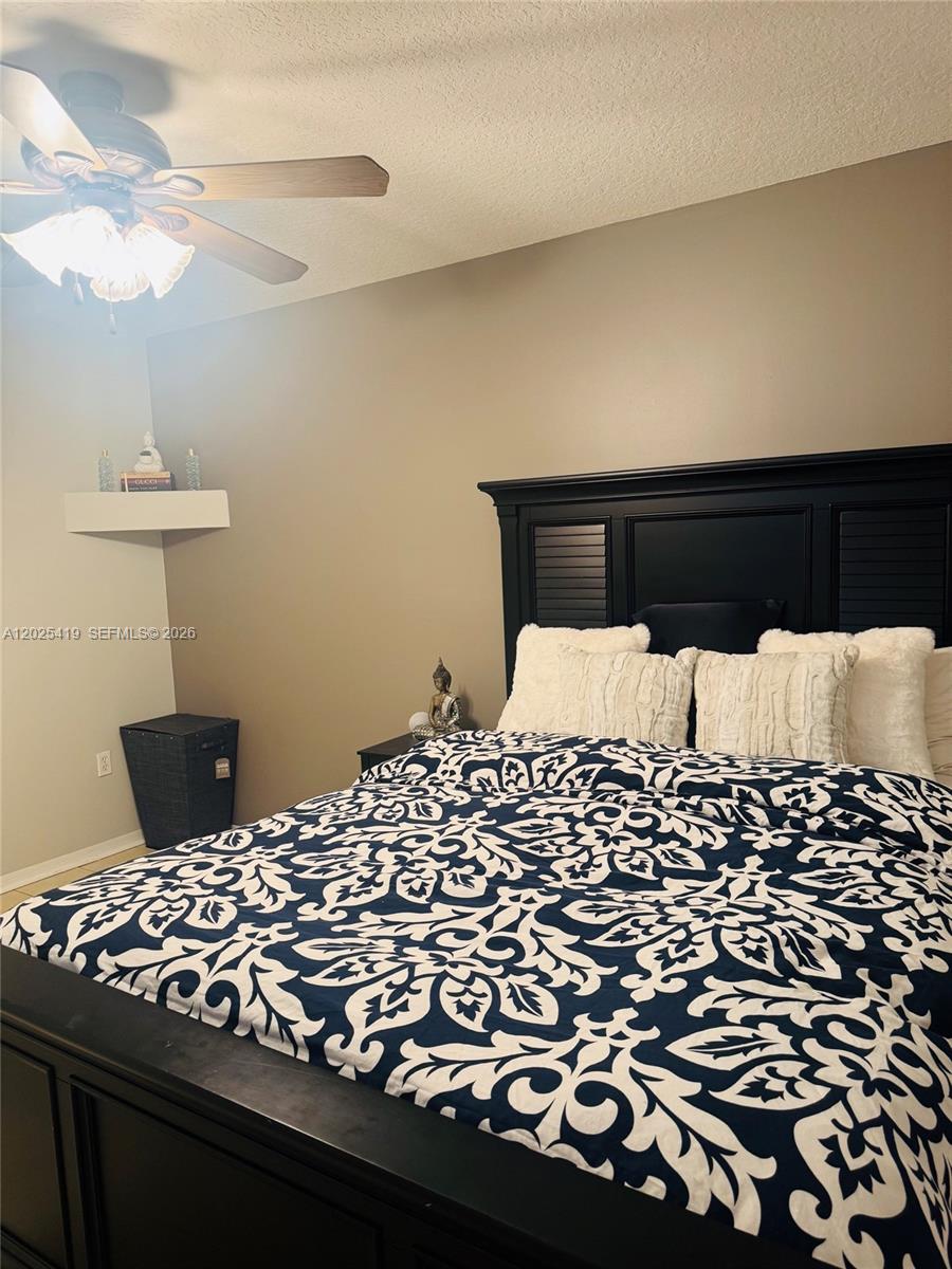 MELROSE POINT CONDO - Residential