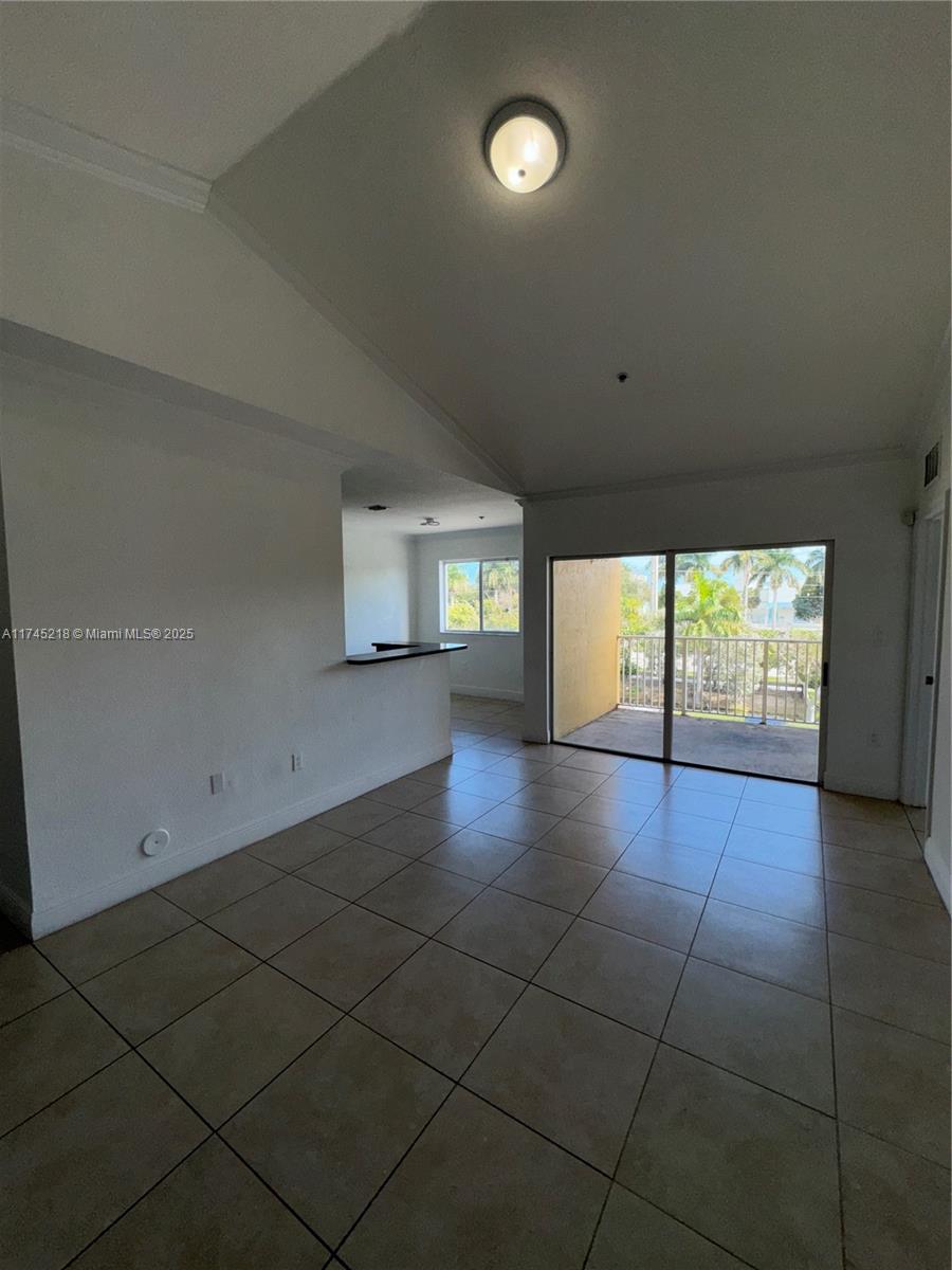 Property for Sale at 21100 Sw 87th Ave 303, Cutler Bay, Miami-Dade County, Florida - Bedrooms: 2 
Bathrooms: 2  - $299,000