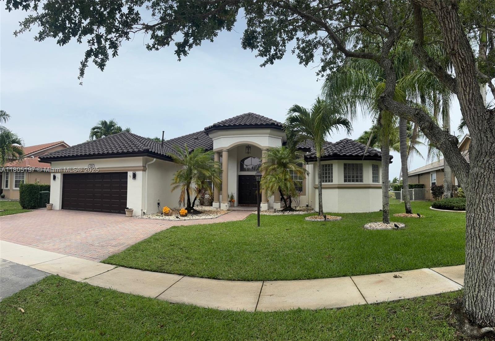 2011 NW 139th Ter 2011