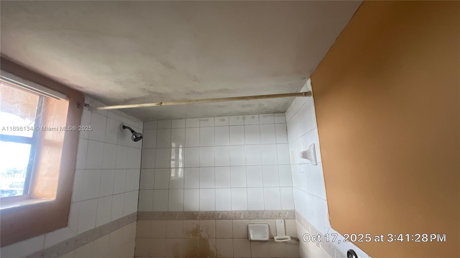 NEW WORLD CONDO APTS II - Residential