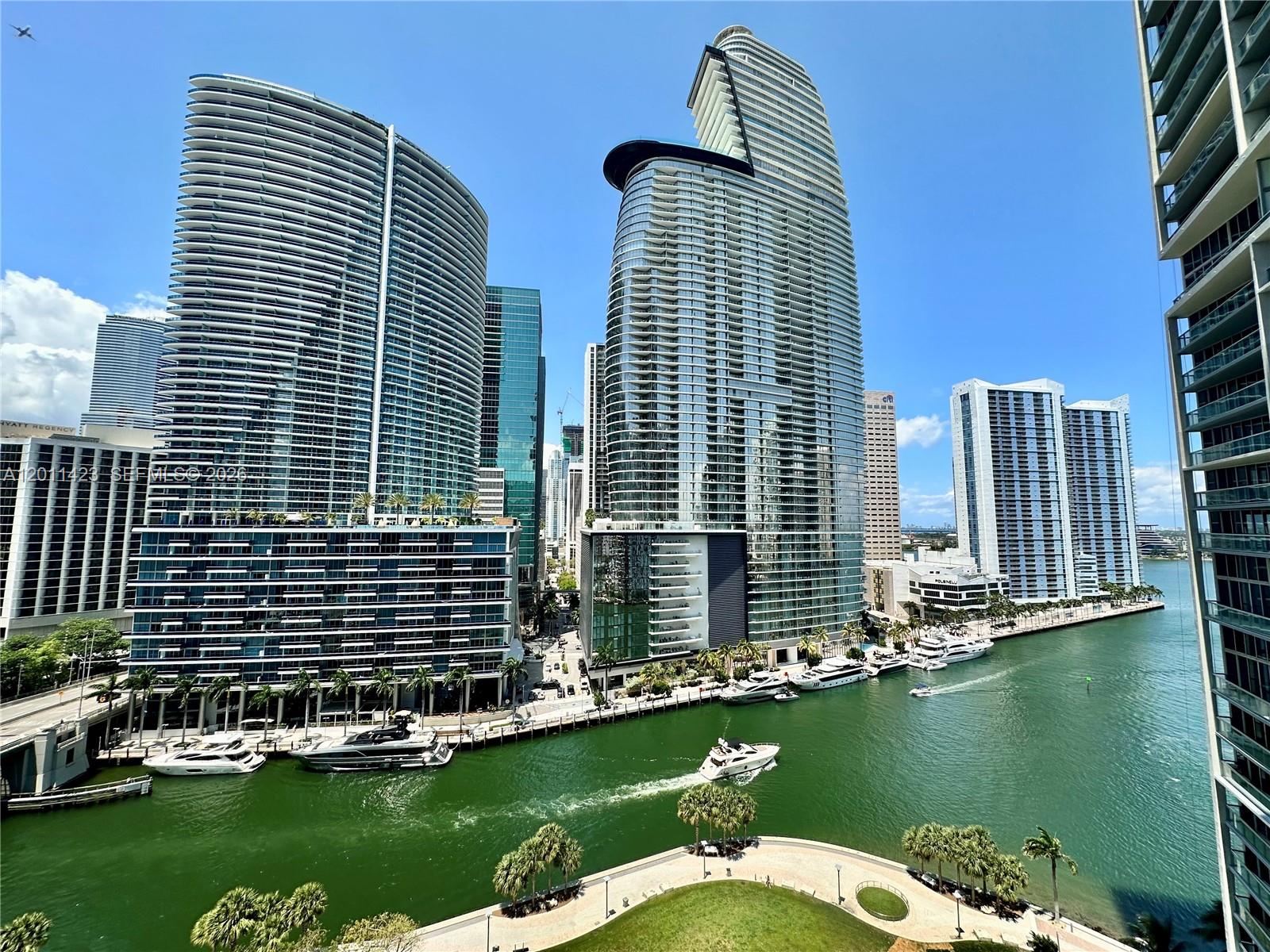 475 Brickell Avenue 1614