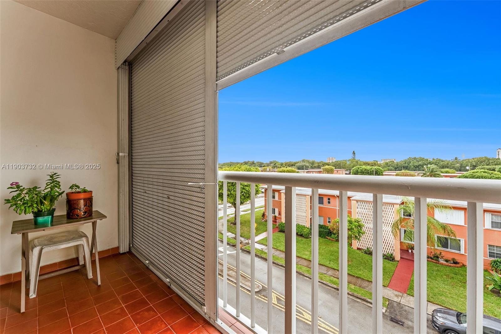 CORDOBA CONDO - Residential