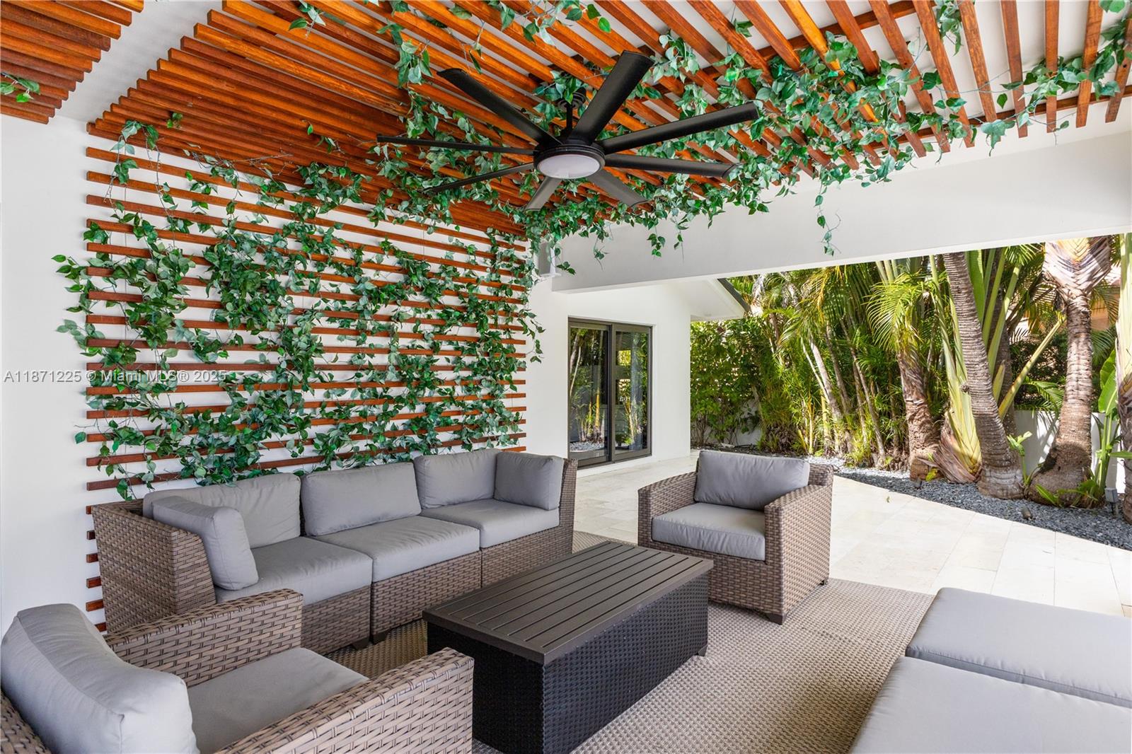 EASTERN SHORES - Residential