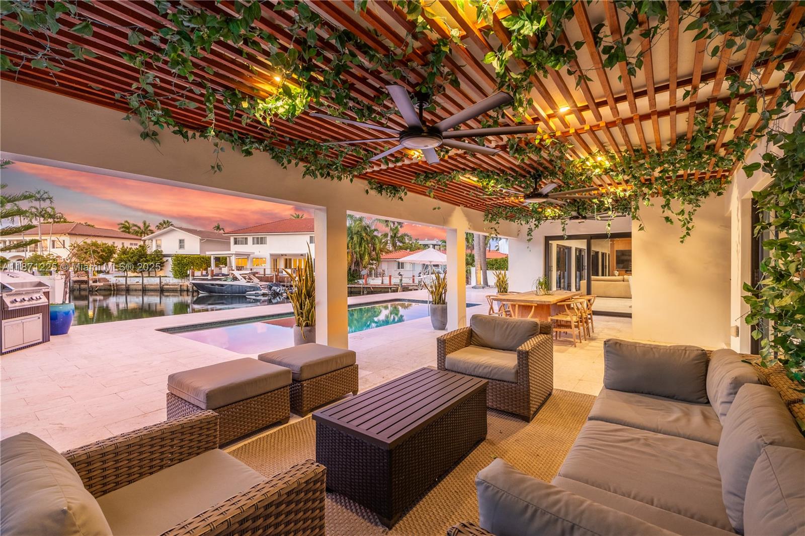 EASTERN SHORES - Residential