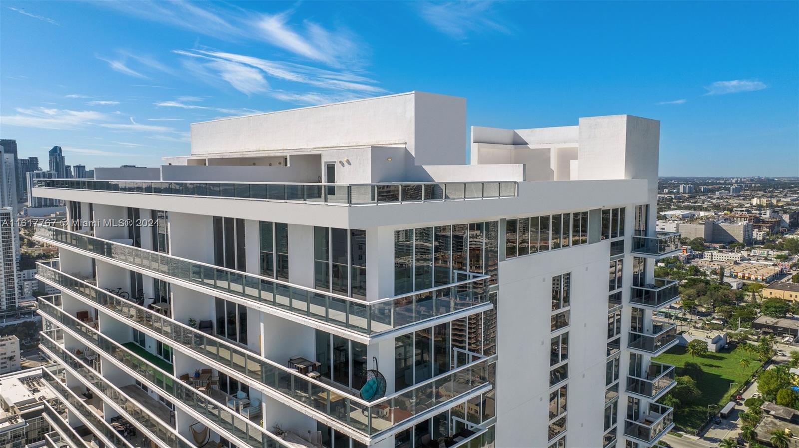 BAY HOUSE MIAMI CONDO - Residential Lease