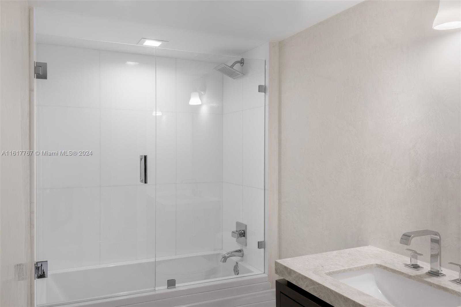 BAY HOUSE MIAMI CONDO - Residential Lease