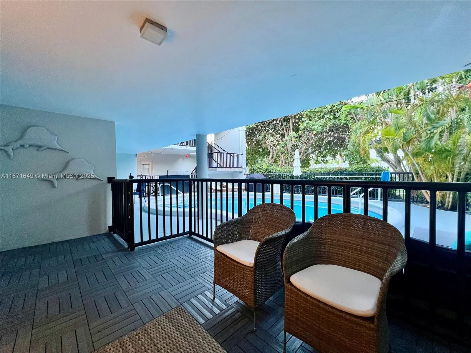 Key Biscayne, Florida 33149, United States, 1 Bedroom Bedrooms, ,1 BathroomBathrooms,Residential,Active,202806