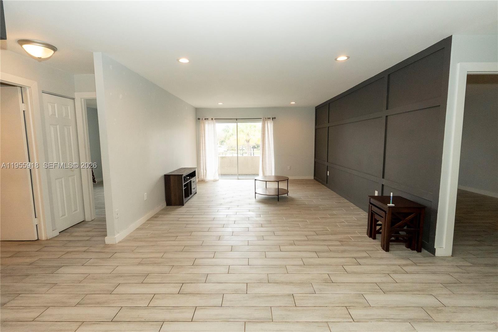 KINGS CREEK SO CONDO - Residential