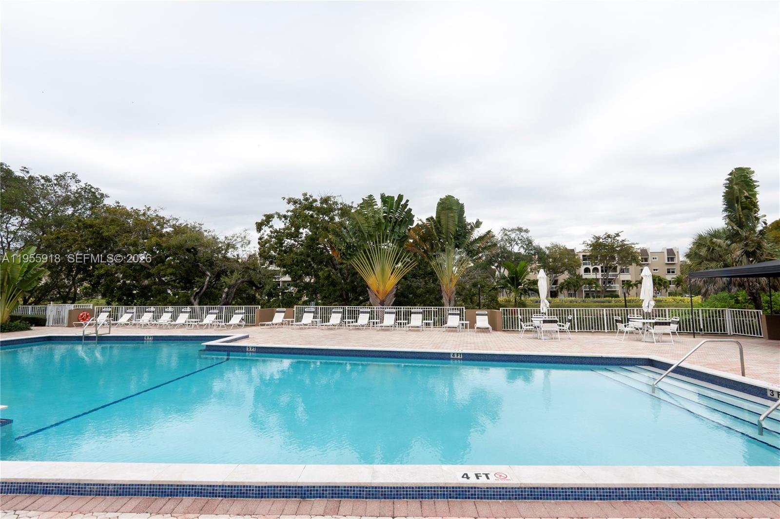 KINGS CREEK SO CONDO - Residential