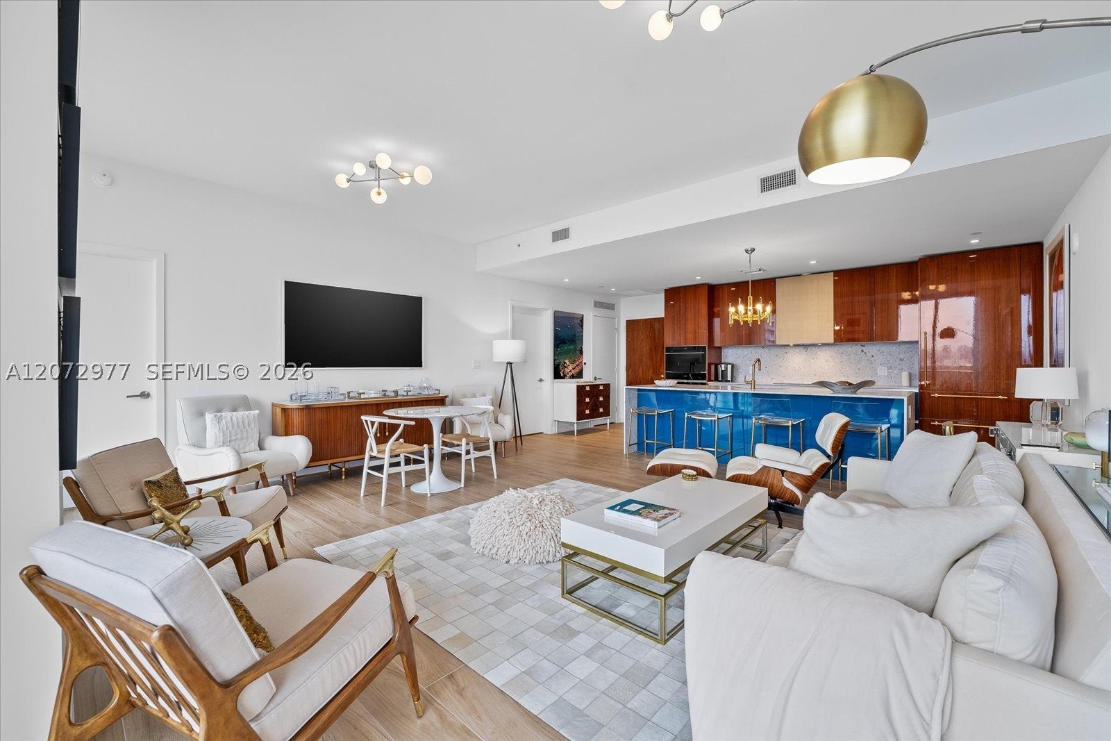 2678 Tigertail Ave 1508
