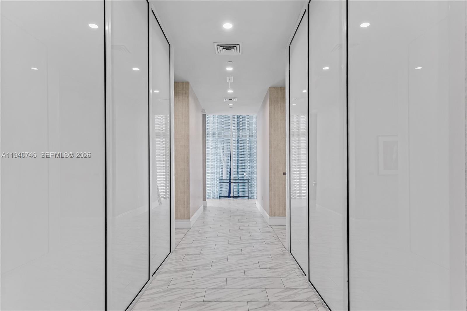 50 BISCAYNE CONDO - Residential Lease