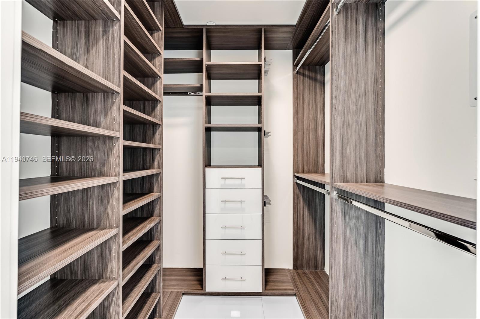 50 BISCAYNE CONDO - Residential Lease