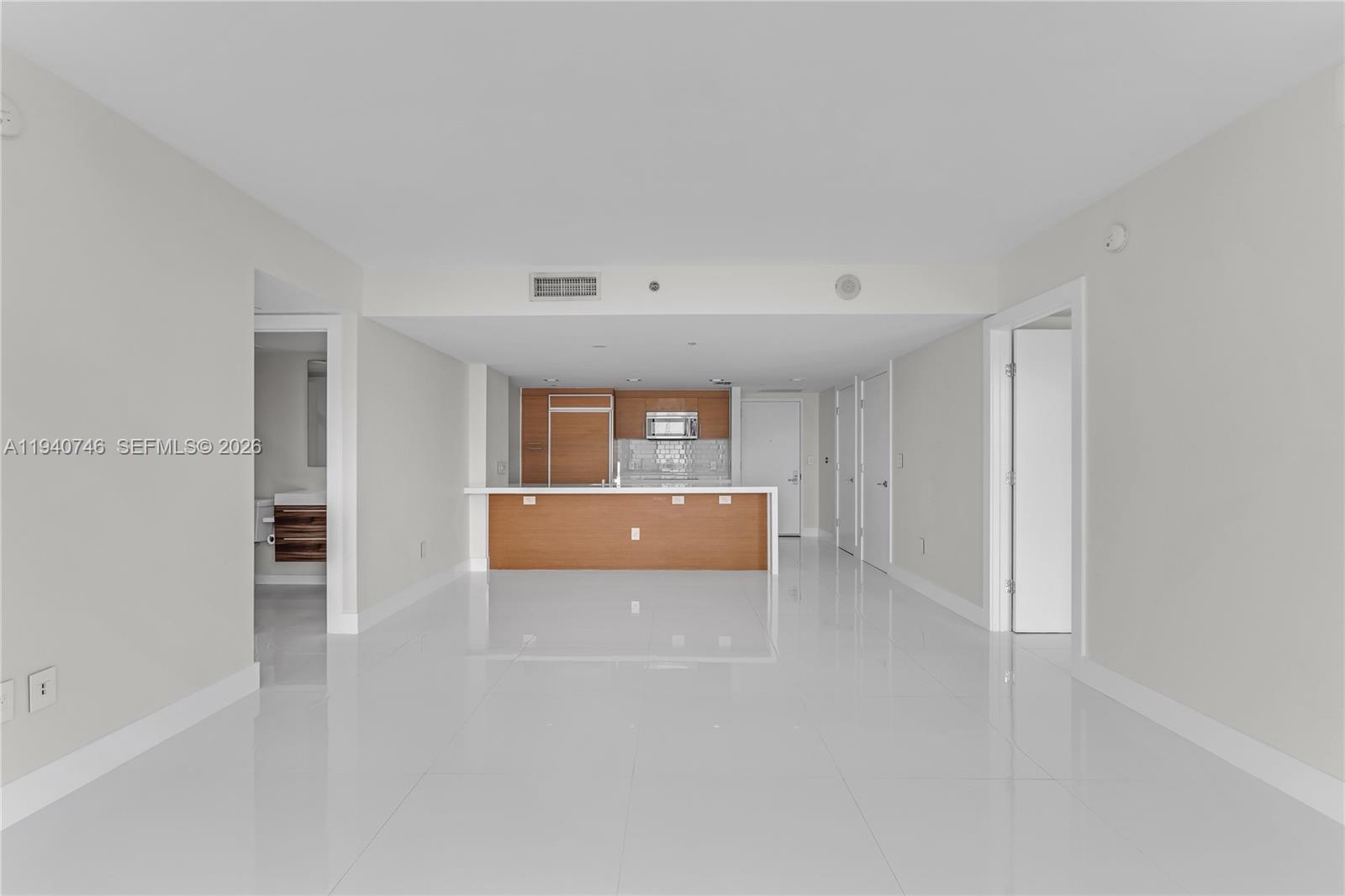 50 BISCAYNE CONDO - Residential Lease