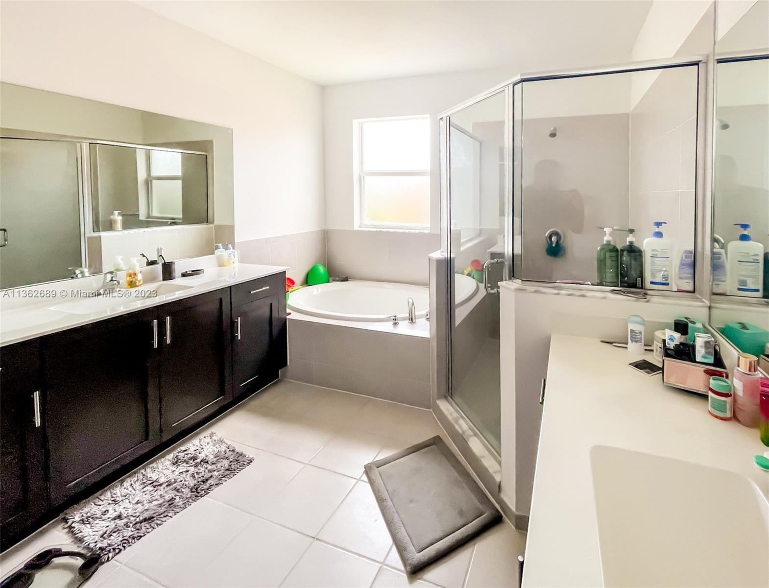 KEYS GATE RESIDENTIAL - Residential Lease