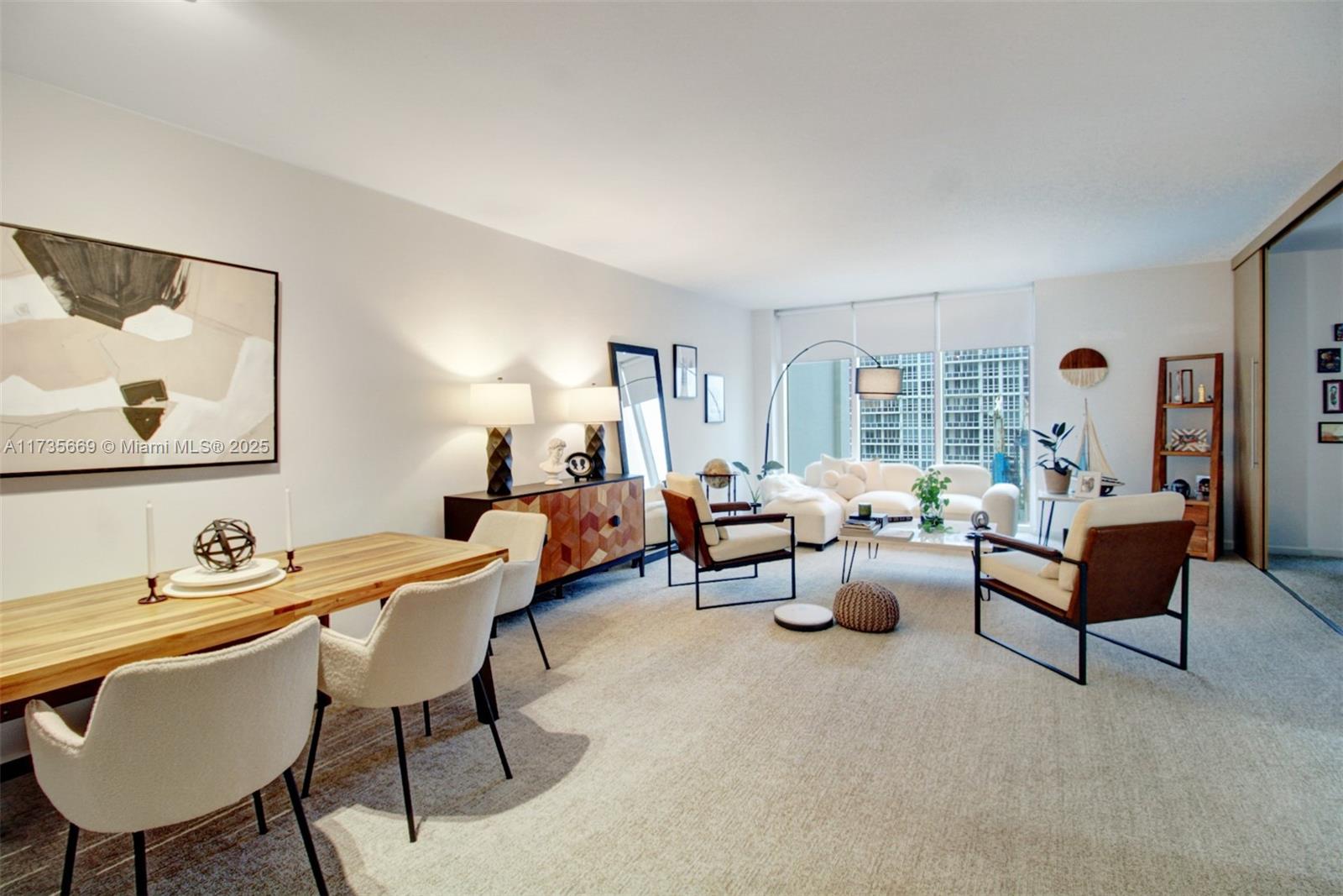 HARBOUR HOUSE - Residential