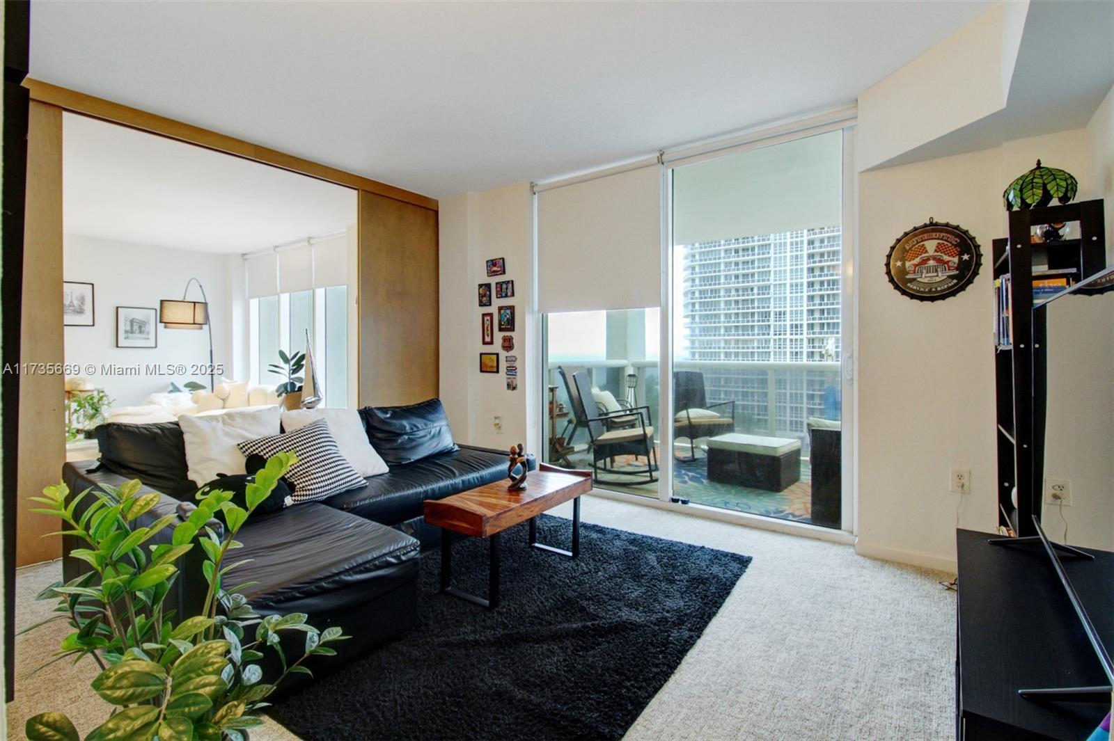 HARBOUR HOUSE - Residential