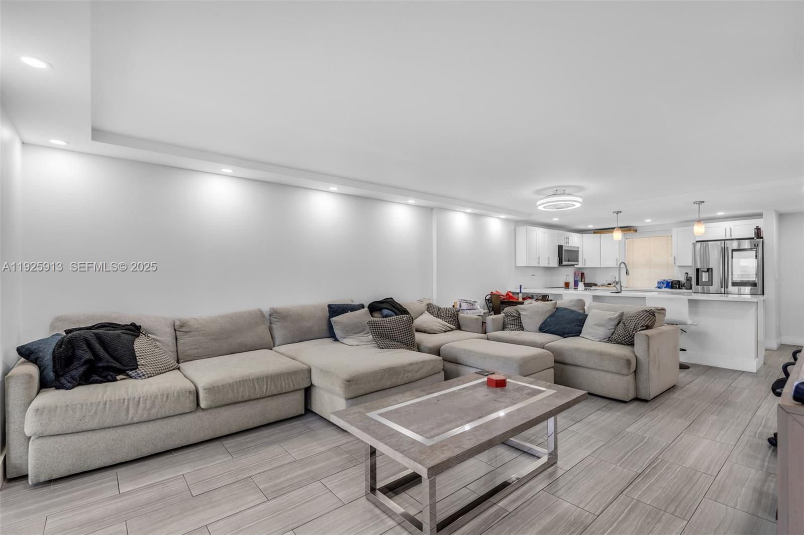 141 SE 3rd avenue 101