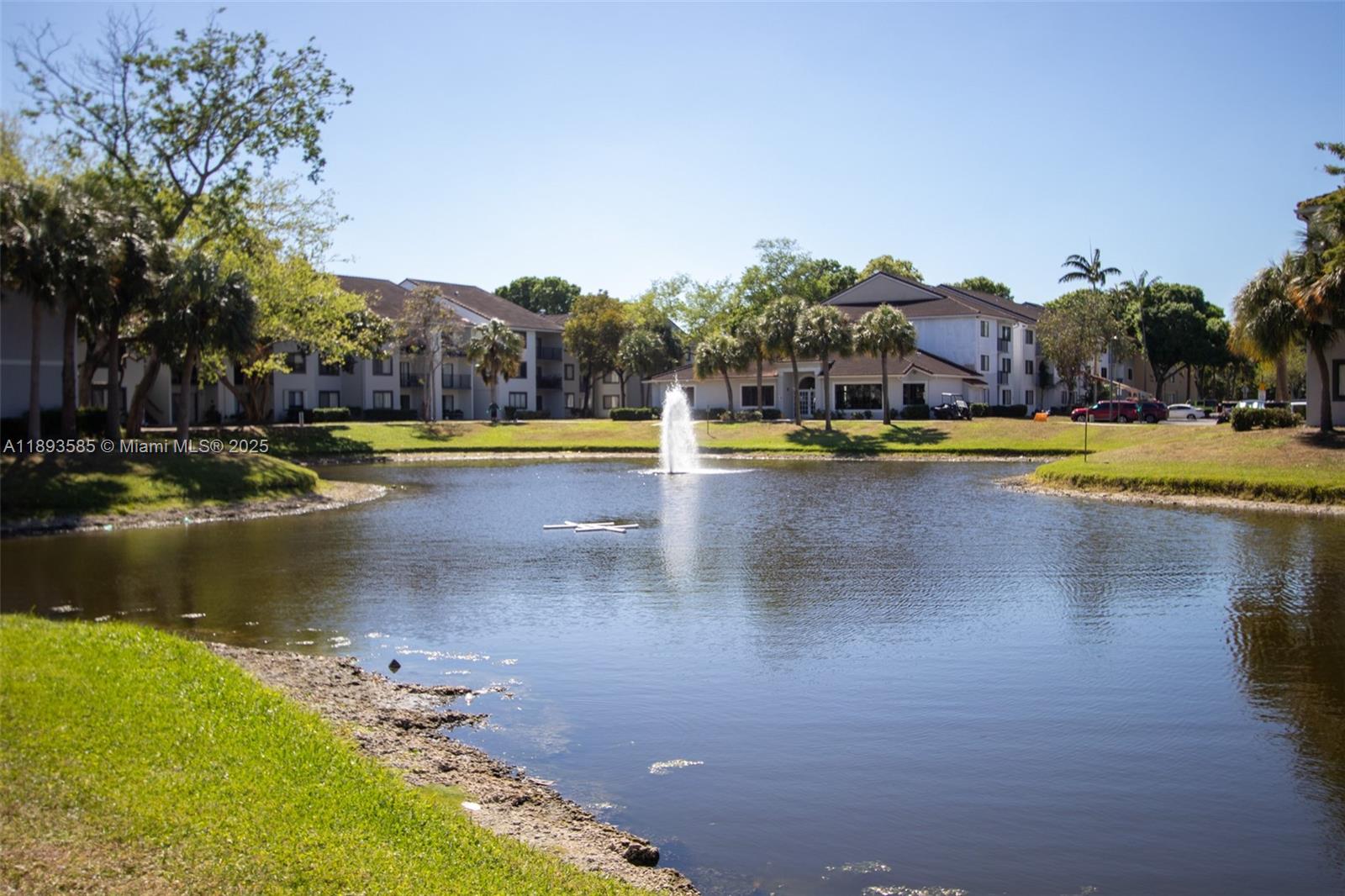 PALMS POINT CONDO - Residential Lease