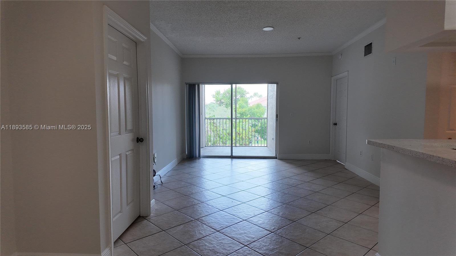 PALMS POINT CONDO - Residential Lease