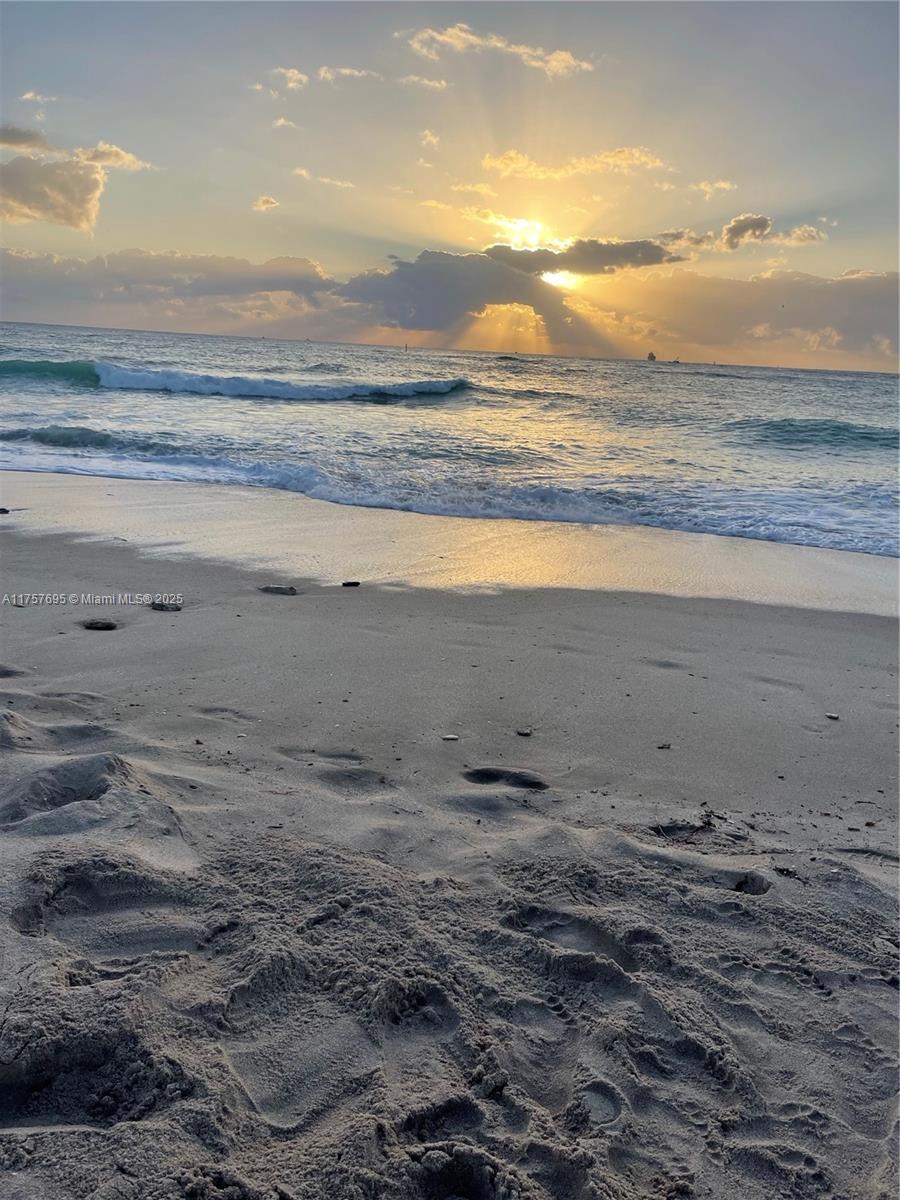 LEISURE BEACH CONDO - Residential Lease