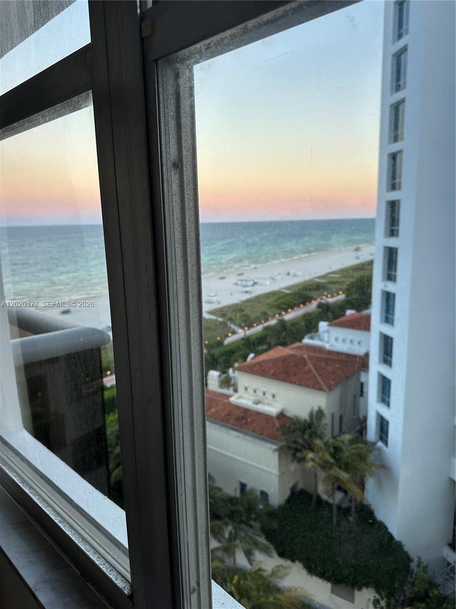 6039 Collins Ave 924