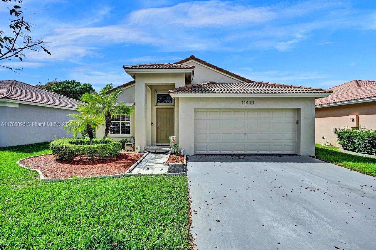 Photo 1 of 11410 Sw 20th St, Miramar, Florida, $645,000, Web #: 11781096