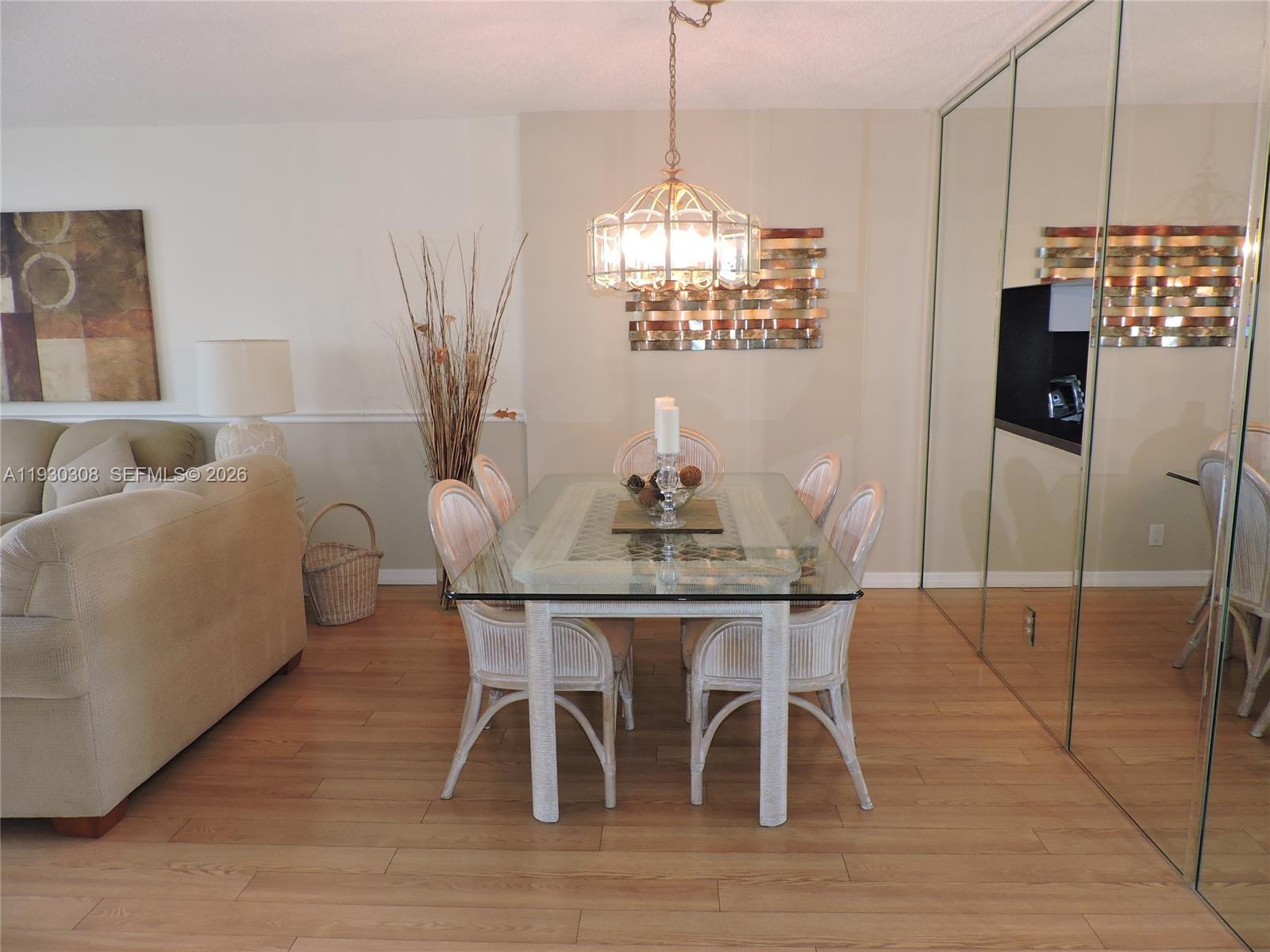 MEADOWBROOK LAKES CONDO - Residential