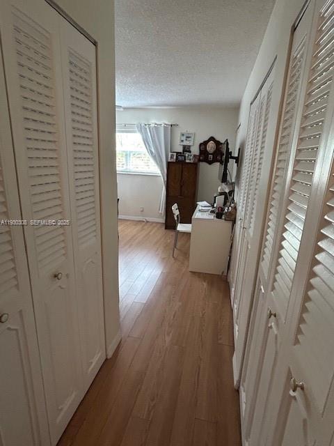 MEADOWBROOK LAKES CONDO - Residential