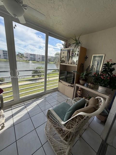 MEADOWBROOK LAKES CONDO - Residential
