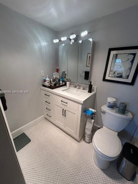 MEADOWBROOK LAKES CONDO - Residential