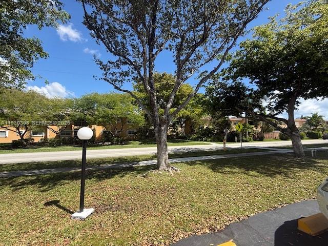 MEADOWBROOK LAKES CONDO - Residential