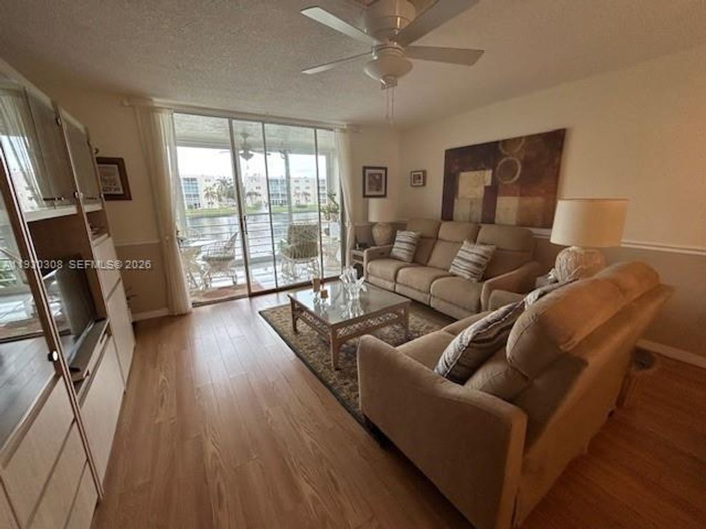 Photo of 324 SE 10th St #207, Dania Beach, FL 33004 (MLS # A11930308)