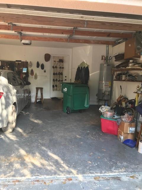 LAKESIDE AT THE HAMMOCKS - Residential