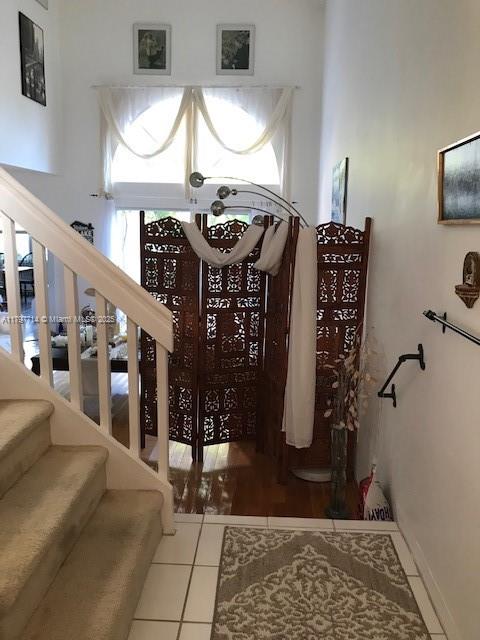 LAKESIDE AT THE HAMMOCKS - Residential