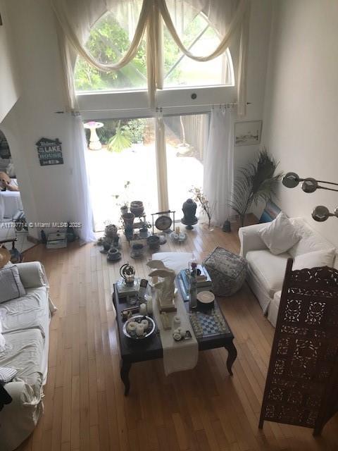 LAKESIDE AT THE HAMMOCKS - Residential